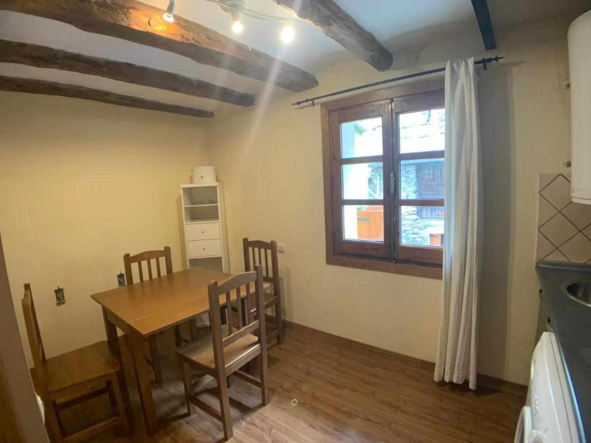 Ot Borda Nueve Apartment Benasque Exterior photo